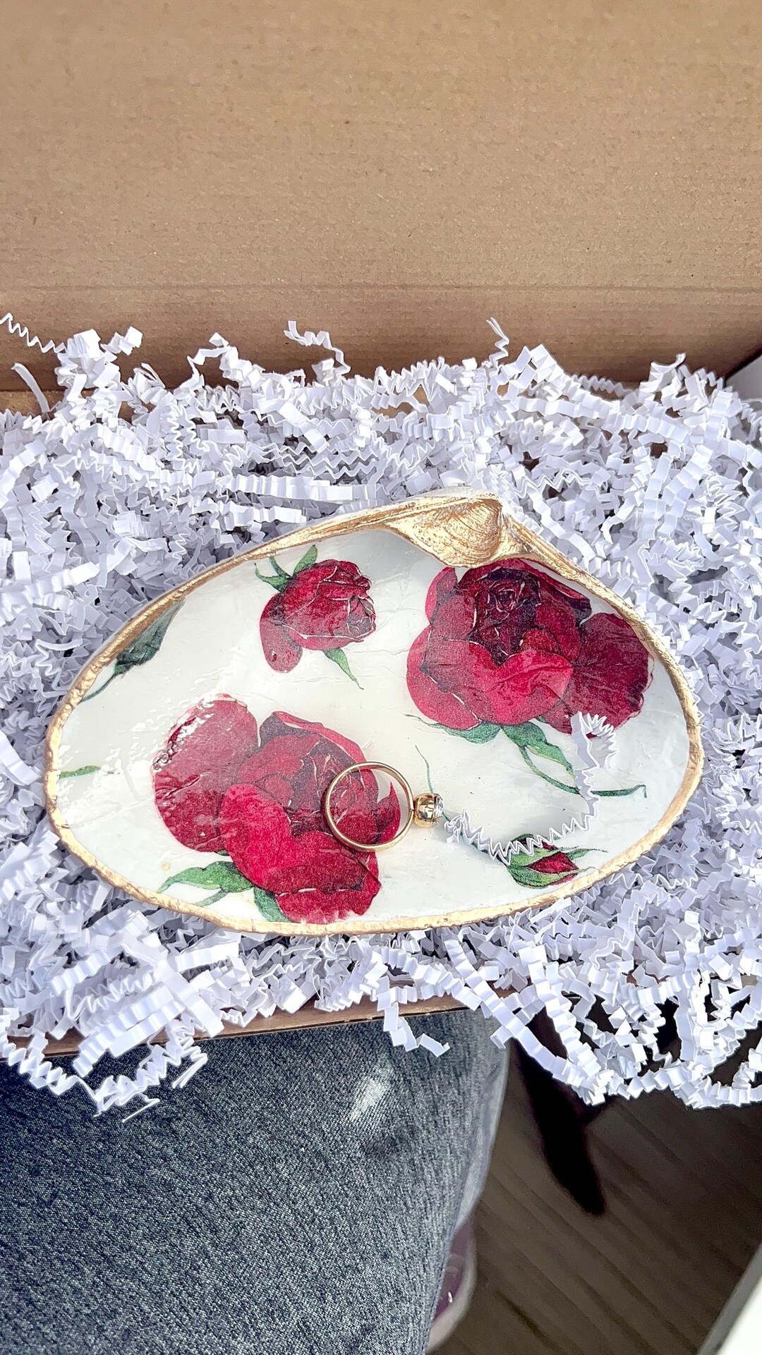 Red Rose Extra Large Decoupaged Clam Shell Ring Dish Trinket Tray. Red