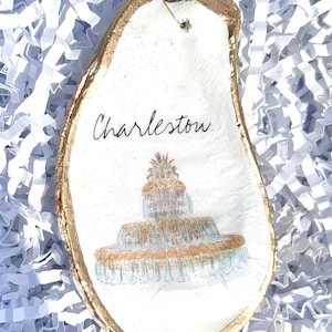 CHARLESTON PINEAPPLE FOUNTAIN Ornament. Charleston christmas ornament. Pineapple Fountain Christmas Ornament. Charleston party favor idea