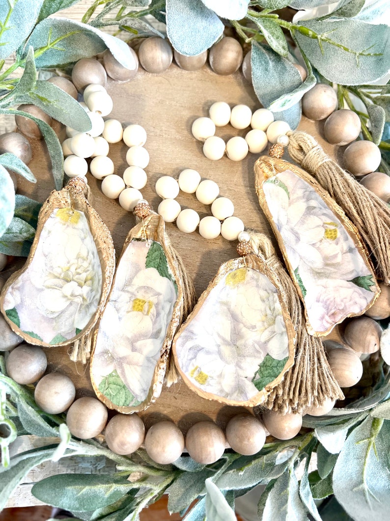 WendyClareDesigns Magnolia Oyster Napkin Ring - Thumbnail 4