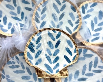 Bulk luxe strandbedankje handgemaakt blauw-witte nautische coquille schelp sieraden ringschaal. Blauw strandfeestbedankje kustbruiloft