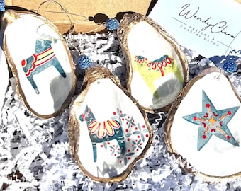 スカンジナビアのクリスマスオーナメント。ダーラ馬の