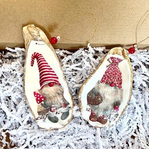 Christmas Gnome Ornament Gift Set. Gnome shell ornament set. Gnome oyster ornament set. Gnome ornament set. Gnome lover collector gift.