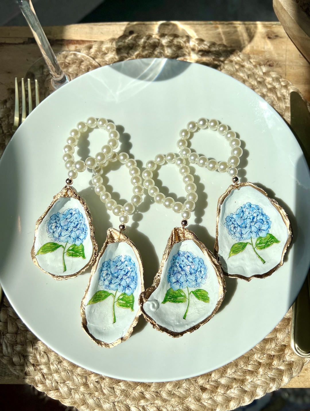 Beach Wedding Reception Decor Idea Coastal Table Setting Shell Napkin ...