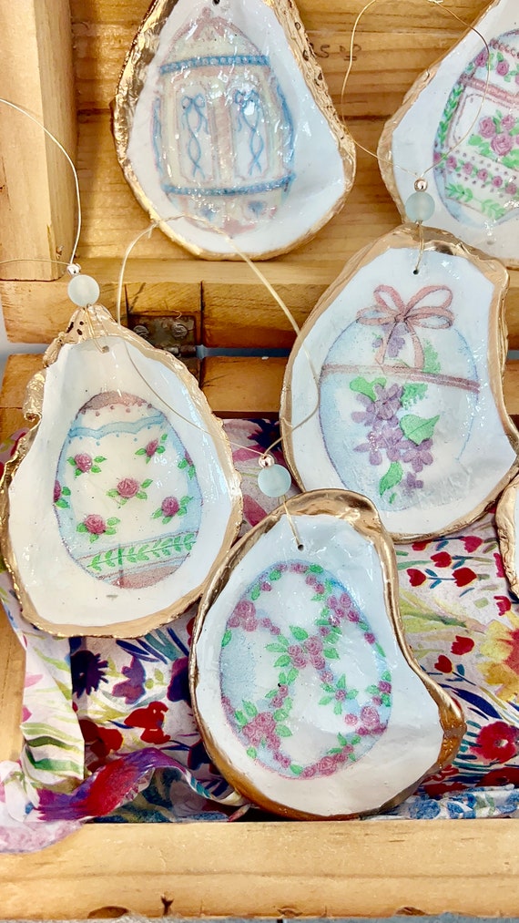 木製イースターエッグ皿 キリスト彫刻付き