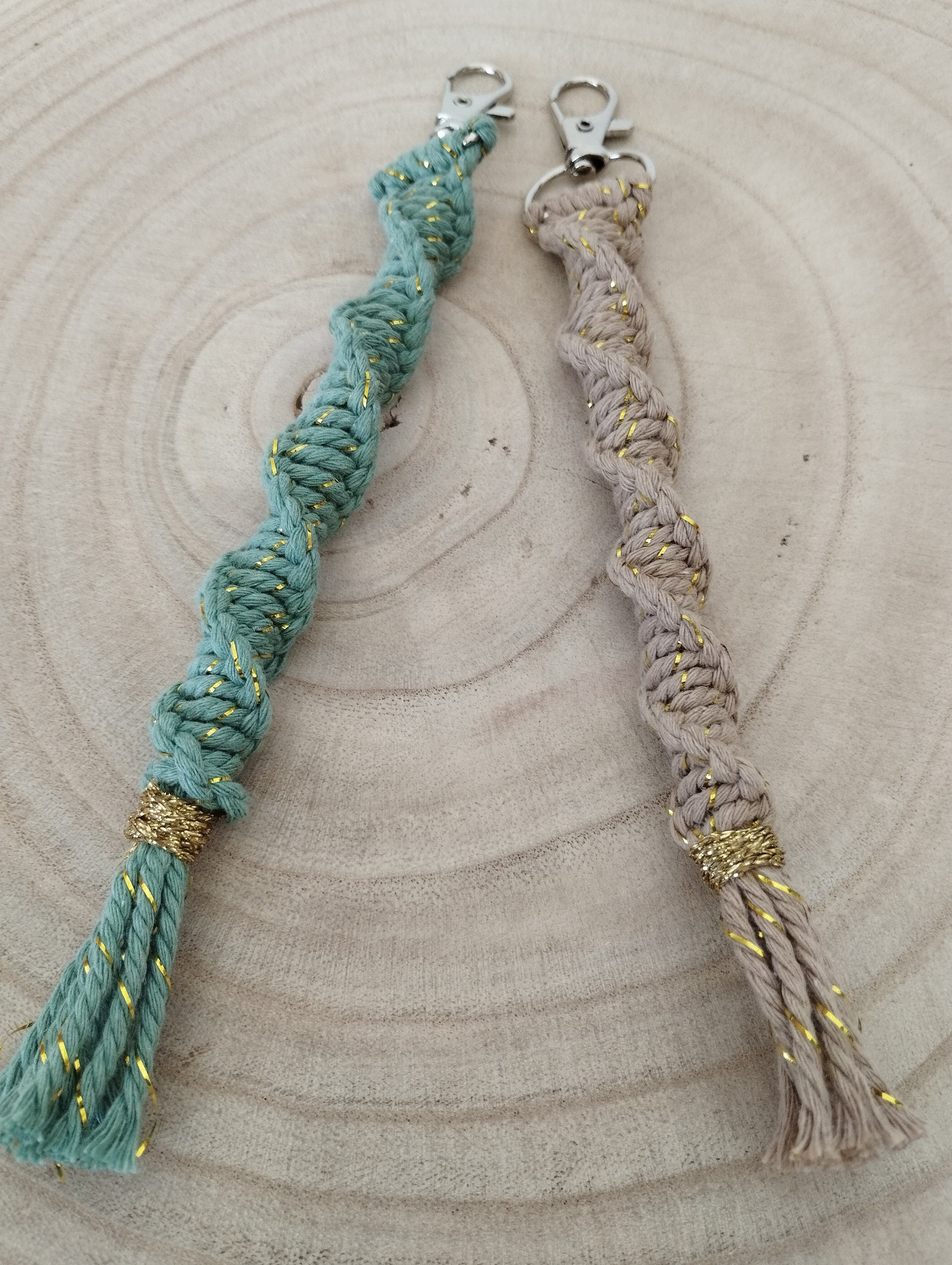 Macramé Key Ring or Bag Charm and Its Silver Carabiner, Boho