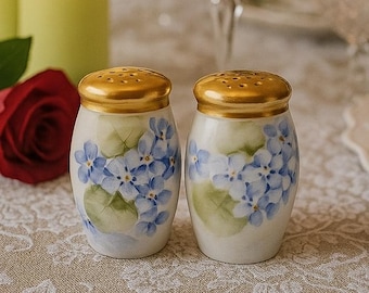 Vintage Hand-Painted Violets Salt & Pepper Shakers | Gold Tops | 1930s-40s Bavarian Style | Cottagecore Gift, Housewarming, or Bridal Shower