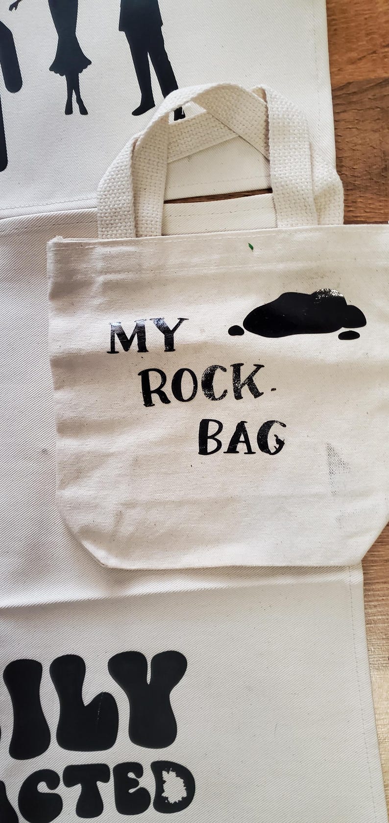 rock lovers bag and mat, decor image 17