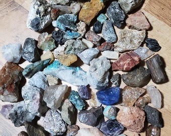 gift for rock lovers, gem stones, crystals and minerals