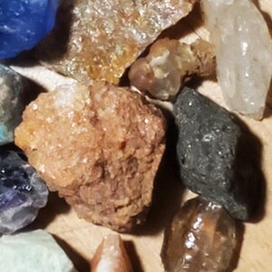 gift for rock lovers, gem stones, crystals and minerals zdjęcie 6