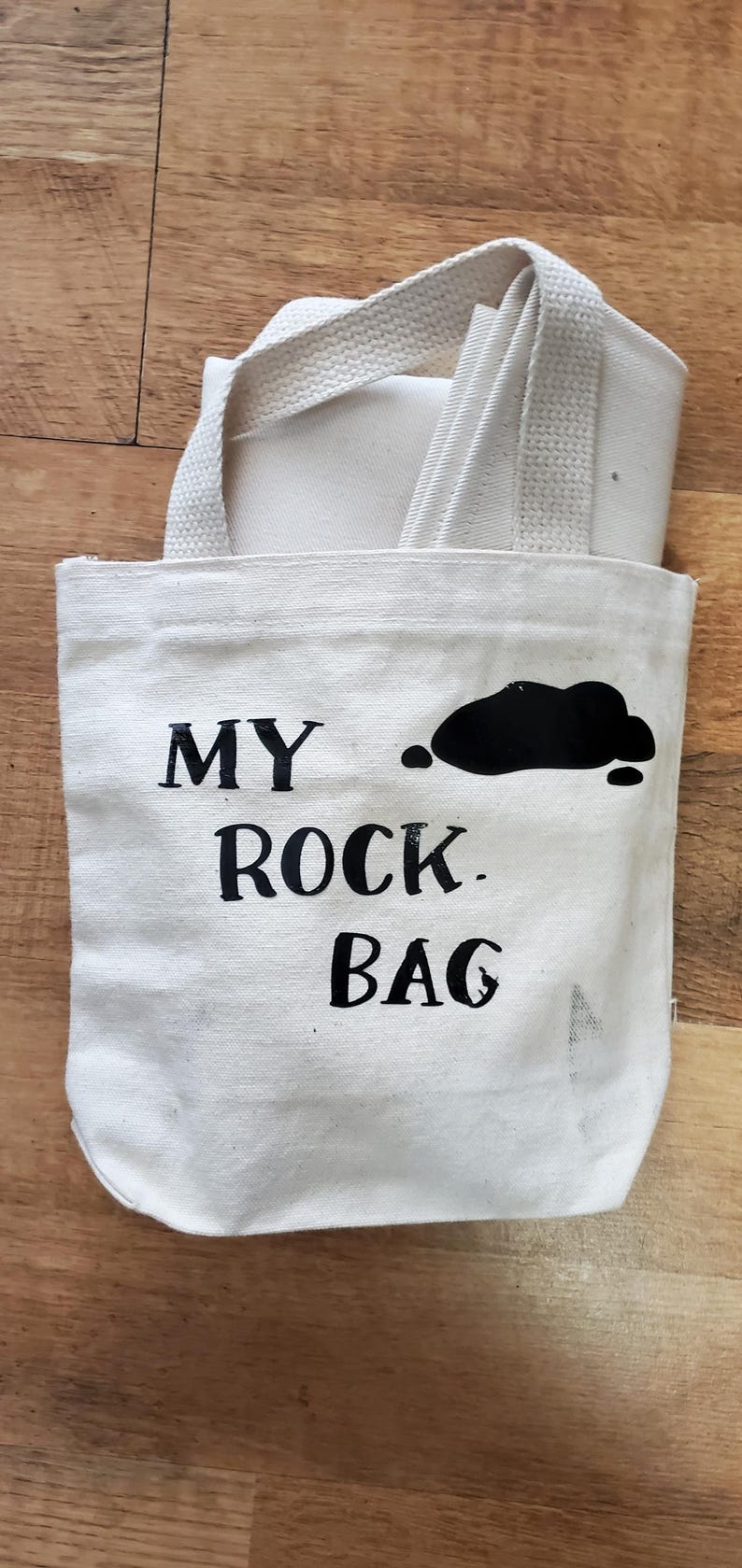 rock lovers bag and mat, decor image 2