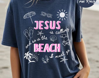 T-shirt chrétien d'été pour la plage, T-shirt tendance oversize confortable à motifs gribouillis, T-shirt « Tout ce dont j'ai besoin, c'est Jésus et la plage », T-shirt d'église, Cadeau pieux