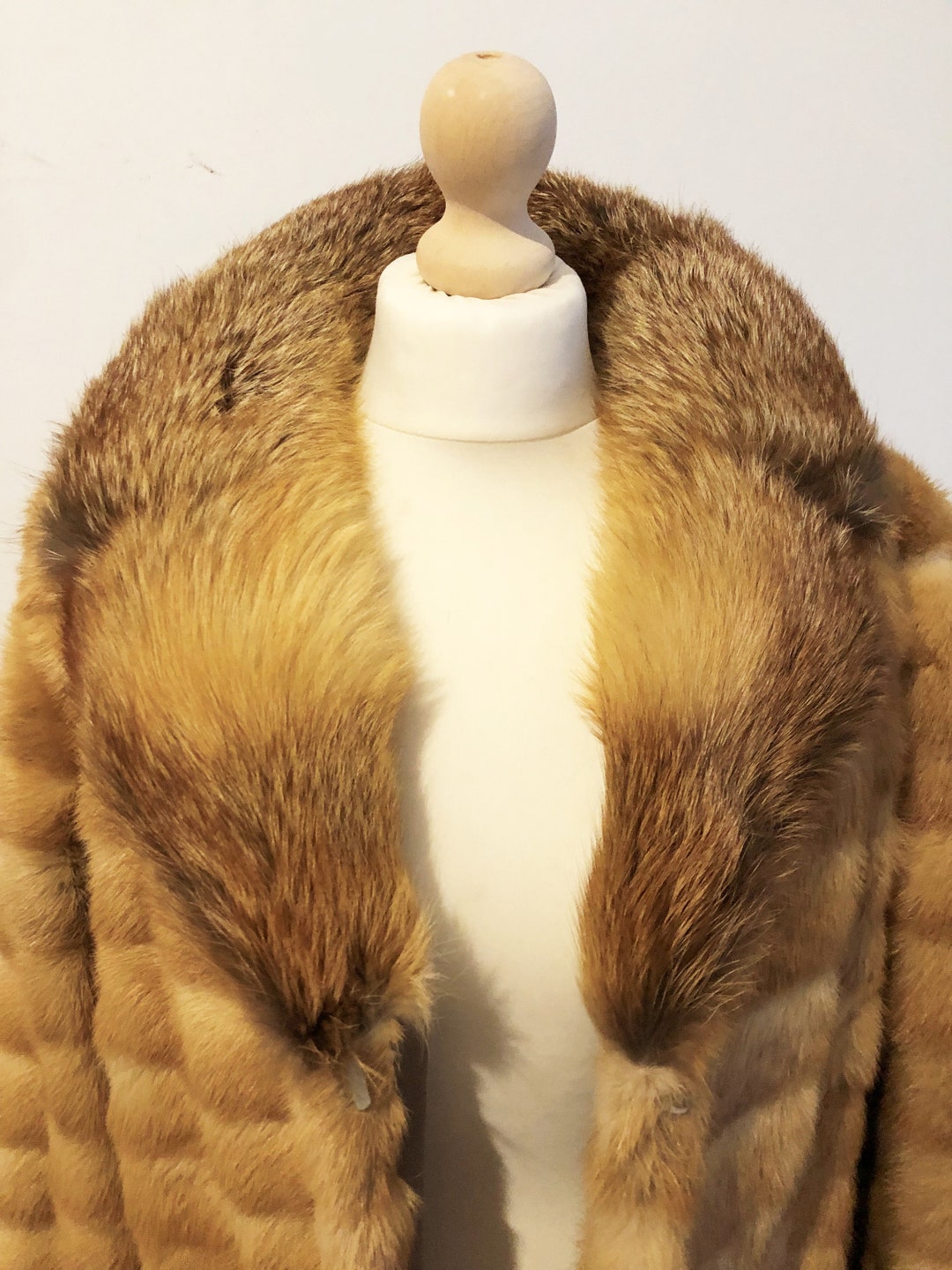 Manteau de fourrure véritable d