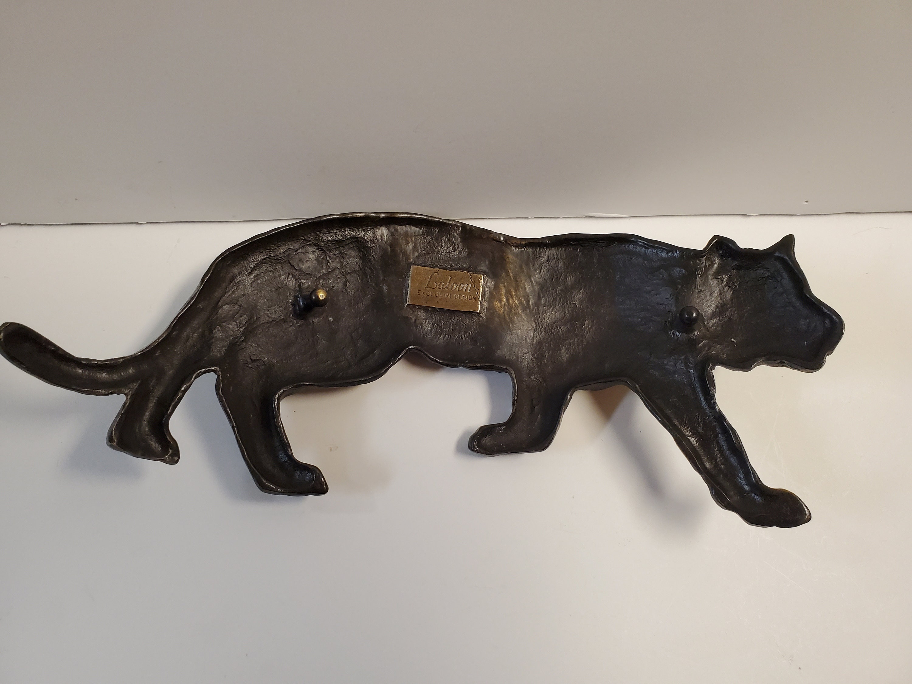 LALOON EXCLUSIVE 1980s Stalking Tiger Very Large Belt Buckle 