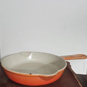 VERY Old Vintage &#39;Flame&#39; Orange Le Creuset Small Fry Pan
