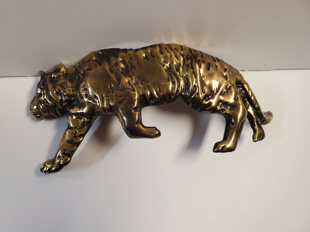 LALOON EXCLUSIVE 1980s Stalking Tiger Very Large Belt Buckle  display picture 1