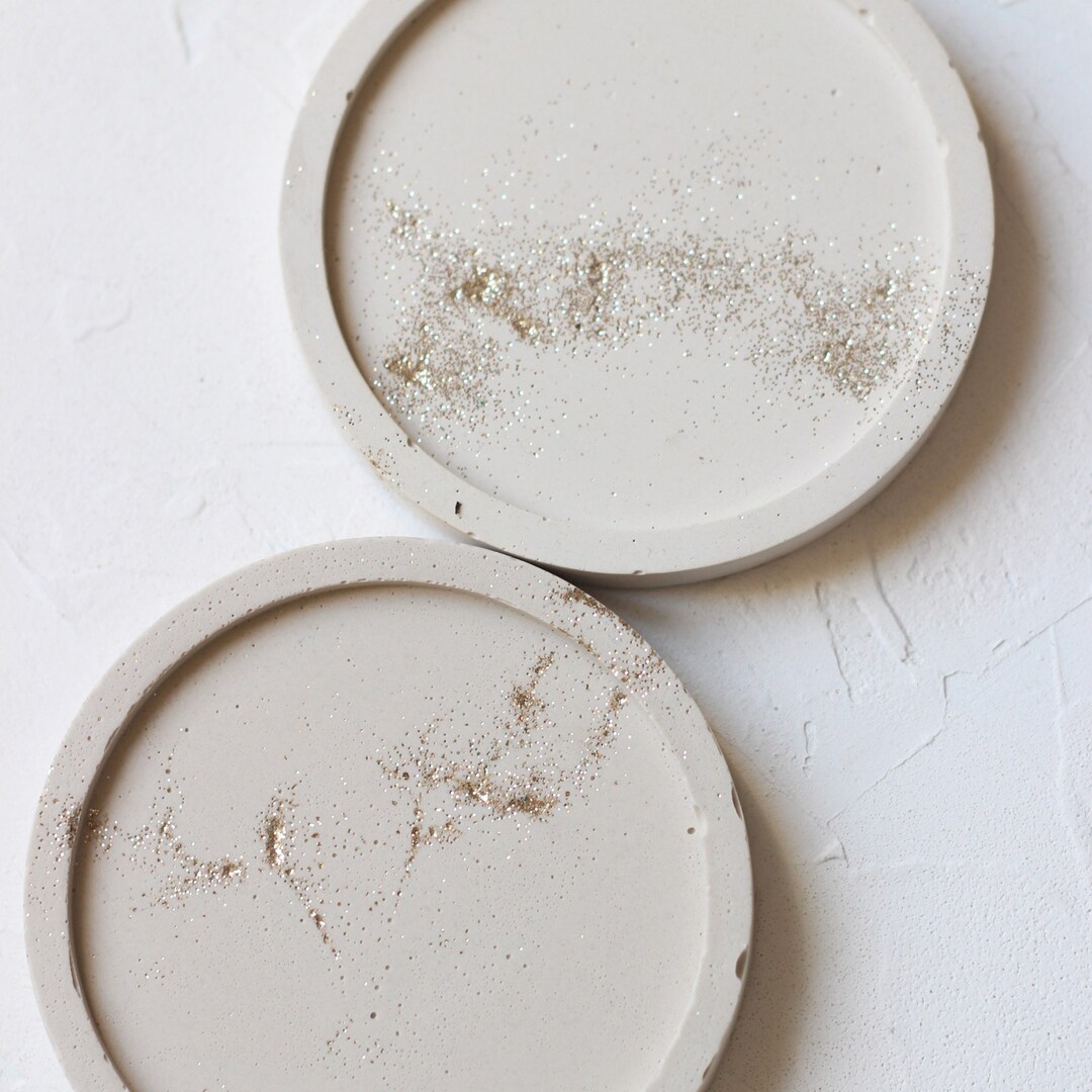 11cm Small Round Tray, Handmade Concrete Coaster, Narrow Entryway Table