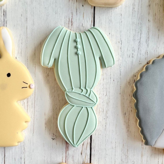 Knotted Baby Onesie Cookie Cutter, Tied Baby Onesie Cookie Cutter