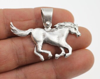 Silver Horse Pendant Material, Animal Supplies, Women Pendant, Animal Pendant, Horse Jewelry, Necklace Material, Christmas Gift, P166