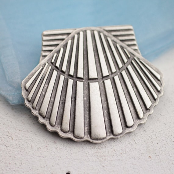 シルバーシェルペンダント、貝殻チャーム、オイスターペンダント