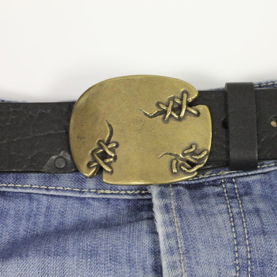 LKMY Fibbia Cintura Uomo Con Lettere Dorate 3D - Stile Western Vintage - Lega Di Zinco, Adatta Per Cinture Fino A 40mm - Regalo Per Lui