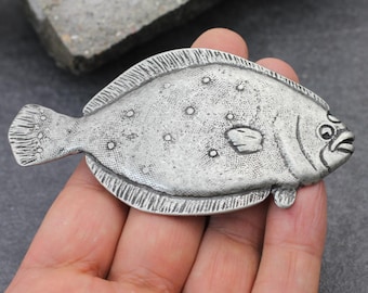 Dark Silver Fish Belt Buckle, Animal Belt Buckle, Tropical Belt Buckle Supplies, Nautical Buckles, Fisherman Belt, GS325ds
