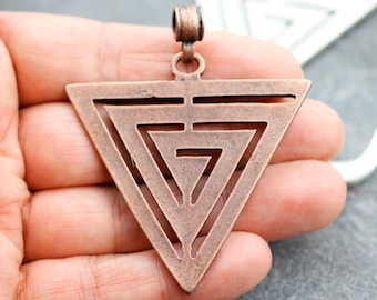 Colgante de triángulo grande de cobre, colgante geométrico artesanal, colgante de triángulo en espiral, fabricación de joyas, suministro de colgantes bohemios, regalo de Navidad, P2033 ac