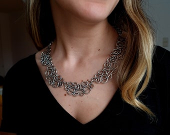 Collar de filigrana de plata, collar de vanguardia, collar adornado, collar de plata de diseño, declaración de plata antigua, collar para mujer, C1071