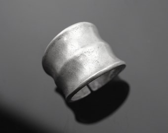 Anillo grueso de plata, anillo de banda ancha, anillo de estilos, anillo de banda abierta, anillo ajustable, anillo boho, anillo de mujer, regalo de Navidad, R192