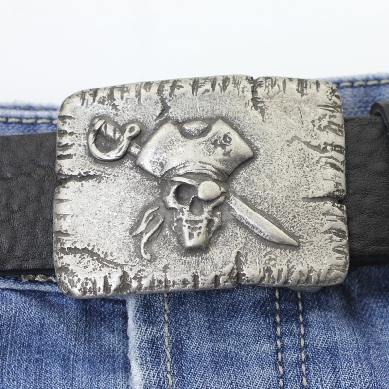 ゾーCREAMSODA45thAnniversaryBelt Buckle Pirate Skull Belt Buckle, Dark Silver Buckle, Belt