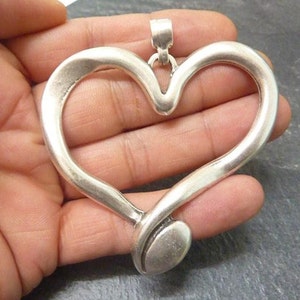 Antikes silbernes großes Herz-Anhänger, großer Anhänger, Herz-Anhänger-Halskette, Herz für Halskette, Herzohrring, Herz Keychain, P02