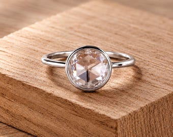 Anello solitario con diamante taglio rosa e taglio rotondo (oro, platino, argento sterling)