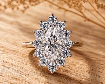 Bague halo marquise : bijoux de mariée en diamants cultivés en laboratoire (or et platine)
