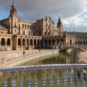 Plaza de España, Sevilla, Spain photo