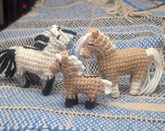 Mini Horse and Foal Crochet Pattern
