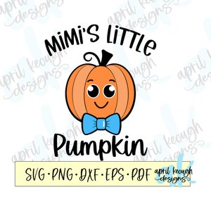 Puede incluir: Una calabaza negra y naranja con una pajarita azul y una cara sonriente. El texto "Mimi's Little Pumpkin" está escrito encima de la calabaza.