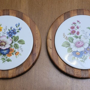 Set of Handmade Vintage Woodbury Woodware Floral Ceramic Center Trivets / Wall Hangings ! Autumn / Fall Farmhouse or Country Kitchen Decor!!