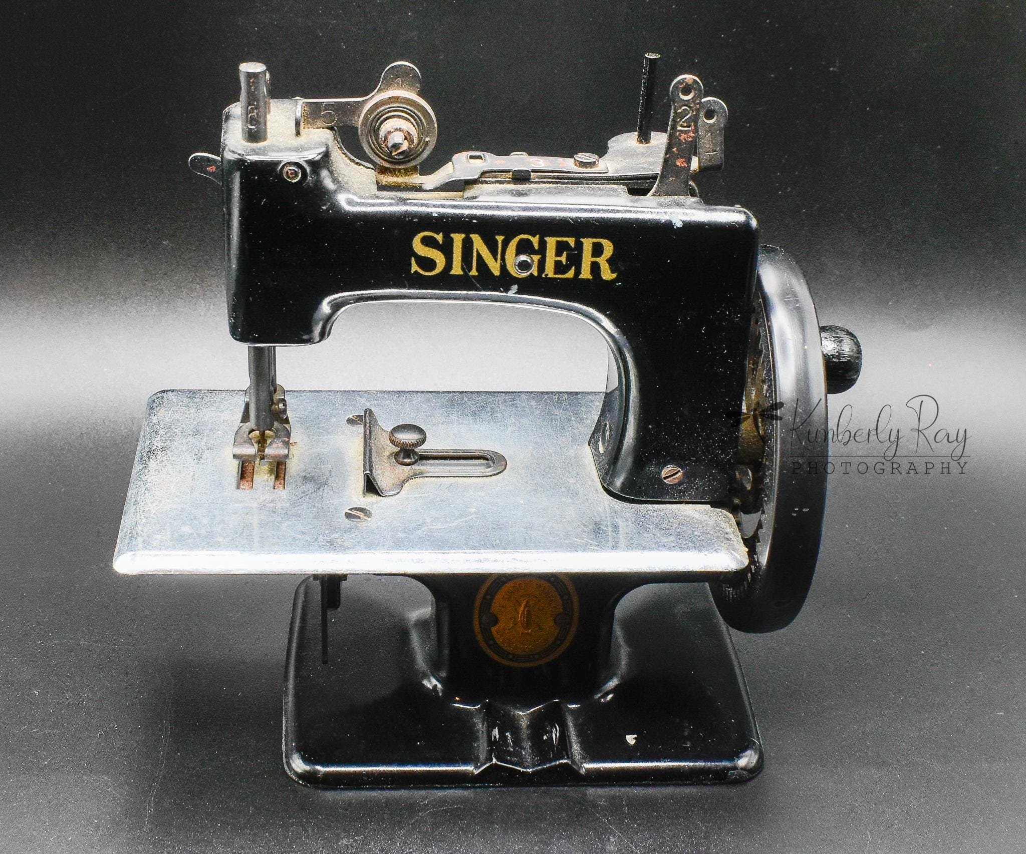 JOUET ANCIEN MACHINE à Coudre Singer Zigzag EUR 29,00 - PicClick FR