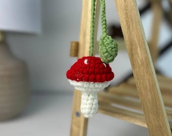 Plüsch Pilz Schlüsselanhänger, Kawaii Amigurumi Fliegenpilz Anhänger, handgemachtes süßes Geschenk
