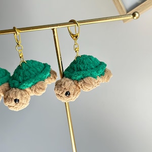 Gehäkelte Schildkröte Schlüsselanhänger, handgemachter Amigurumi Anhänger, niedliches Plüschtier Geschenk