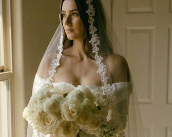Beaded Lace Mantilla Veil Ivory Lace Wedding Veil Lace Edge Mantilla Veil Spanish Style Bridal Veil Floral Lace Mantilla Beaded Spanish Veil