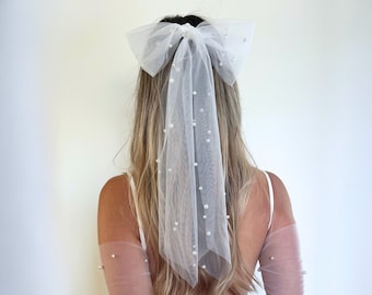 Pearl Tulle Bow Bridal Hair Bow Scattered Pearl Bow Veil Bride Bow Party Veil Pearl Bridal Short Veil Bachelorette Veil Bride To Be Gift