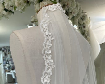 Lace Blusher Veil Beaded Mantilla Edge Wedding Veil Vintage Lace Handstitched Double Layer Two Tier Cathedral Veil Ivory 3D Lace Edge Floral