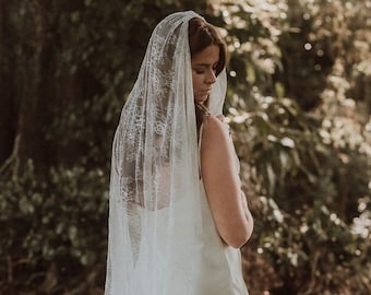 Chantilly Lace Veil Floral Lace Veil Antique Wedding Veil Lace Wedding Veil Chantilly Lace Cathedral Veil Mantilla Lace Veil Full Lace Veil