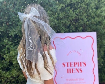 Short Bow Veil White Bridal Shower Veil Bride to Be Veil Wedding Bachelorette Veil Bow Bride Veil Mrs Word Veil Wedding Bride Veil Custom