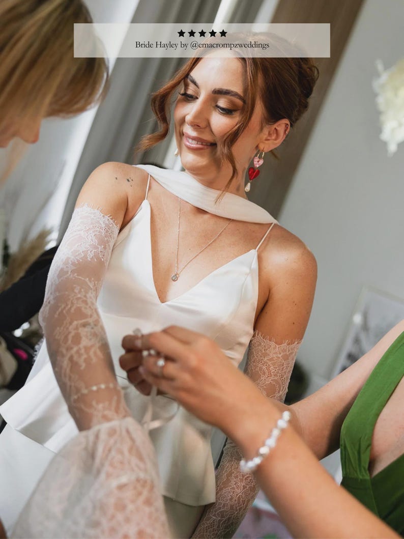 Frilly Lace Bridal Gloves Chantilly Lace Wedding Sleeve Ribbon Tie Lace Sleeve Wedding Dress Lace Glove Fingerless Bridal Sleeves Detachable
