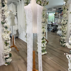 Lace Bridal Scarf Full Lace Shawl Wrap Chantilly Lace Scarf Ivory Soft Eyelash Lace Wedding Accessory Scarves Neck Wrap Engagement Party