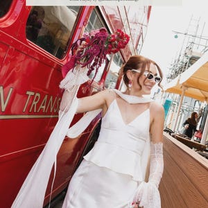 Frilly Lace Bridal Gloves Chantilly Lace Wedding Sleeve Ribbon Tie Lace Sleeve Wedding Dress Lace Glove Fingerless Bridal Sleeves Detachable