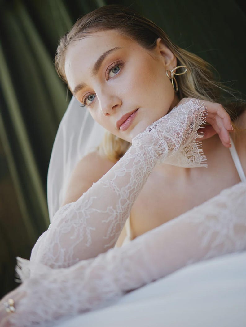 Lace Bridal Sleeves Scallop Lace Edge Gloves Detachable Wedding Dress Sleeves Fingerless Bridal Gloves Ivory Chantilly Lace Sleeves Wedding image 7