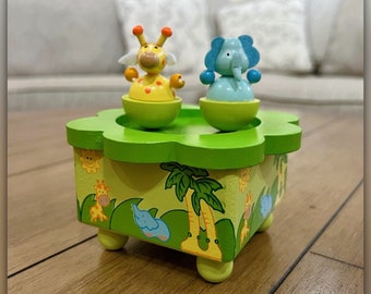 Jungle Animal Music Box: Handmade Wooden Brahms' Lullaby