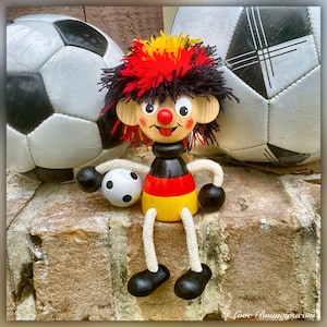 Soccer Player Bouncy - Football Sports Player Red Blue European Futbol Team Toy Spring Jumper - FIFA - Old World Style German Decorative